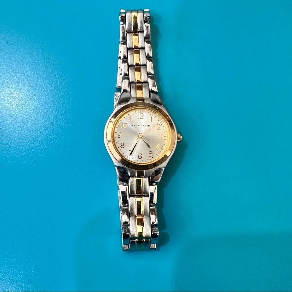 Anne Klein stylish anne